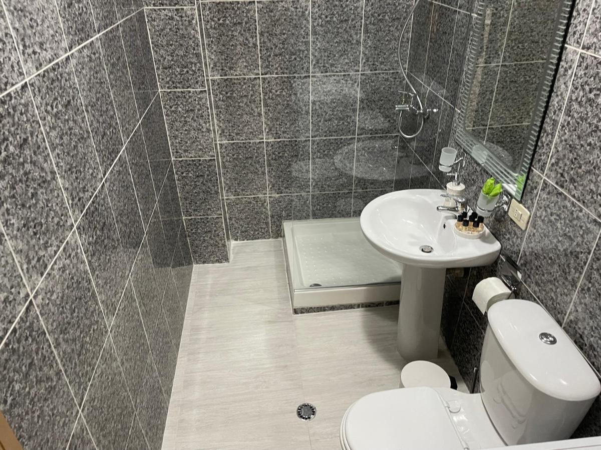 Sun Tower-center Of Apartment Tirana